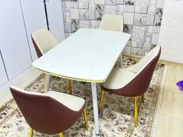 Стол и стулья, Душанбе