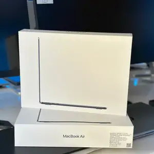 Ноутбук Macbook air M4, Хуҷанд