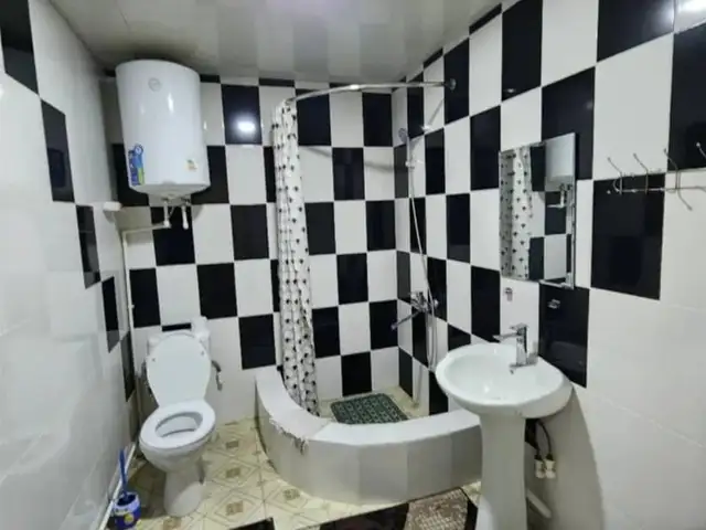 1-комн. квартира, Цокольный этаж, 40 м², Панчшанбе, Худжанд