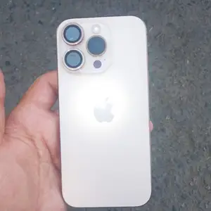 Apple iPhone 16 Pro, 128 gb, Desert Titanium, Душанбе