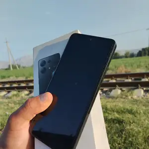 Xiaomi Redmi Note 13, Ваҳдат