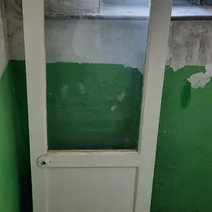Дверь, Душанбе