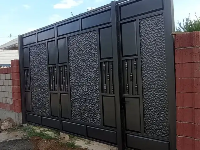Дарвоза, Душанбе