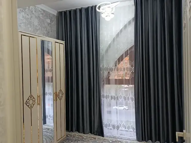 3-комн. квартира, 4 этаж, 75м², Шоҳмансур, ул.  Айни 64/2, Душанбе