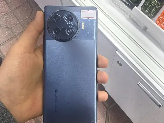 Tecno Spark 20 Pro + 8/256gb, Душанбе