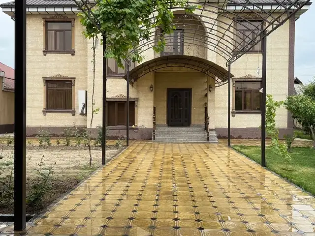 2 этажн. 11-комн. дом, 8 соток, Шоҳмансур, Душанбе