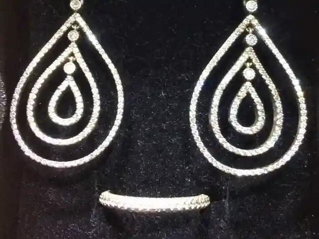 Серебряный комплект, Душанбе