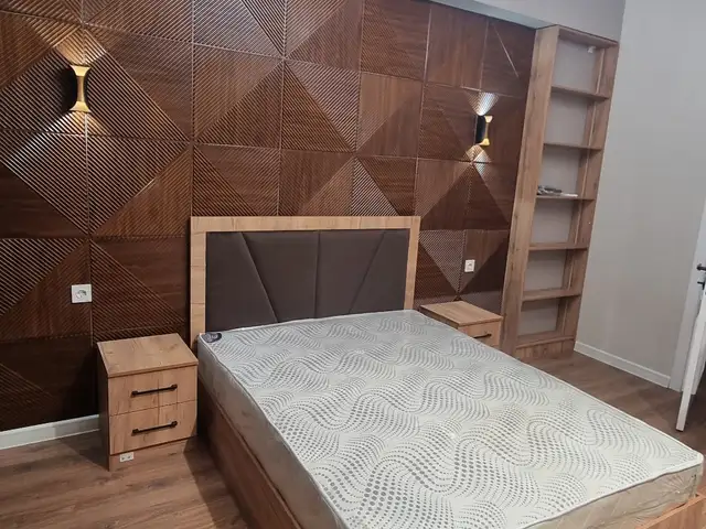 Двуспальная кровать, Худжанд