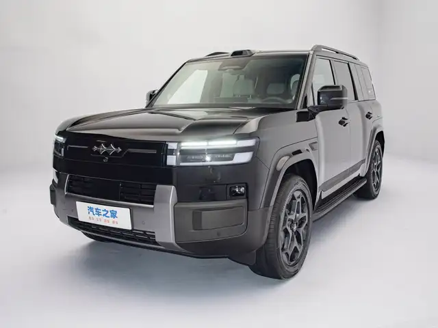 BYD Leopard 8
