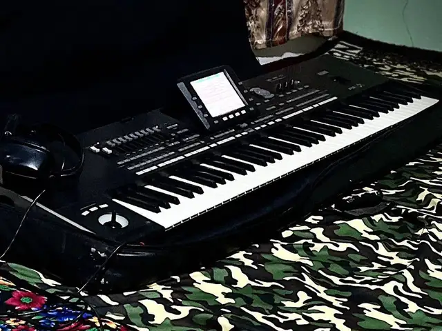Синтезатор Korg X3pro 76, Исфара