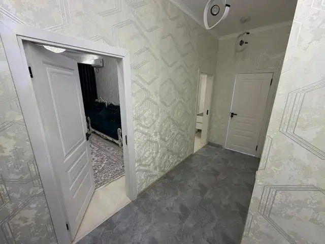 2-комн. квартира, 6 этаж, 52 м², 14мкр, Бохтар (Курғон-Теппа)