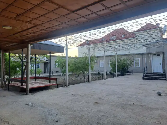 1 этажн. 9-комн. дом, 13 соток, Гозиён, Абдували Бобочонов 1/5, Хуҷанд