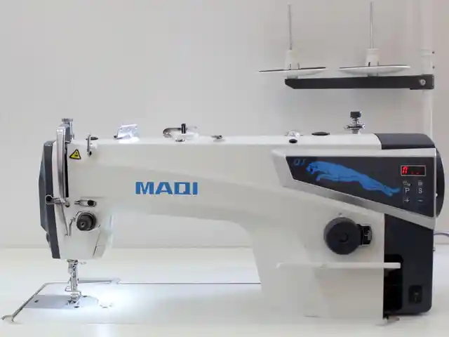 Мошинаи дарздузи Maqi Q1, Душанбе