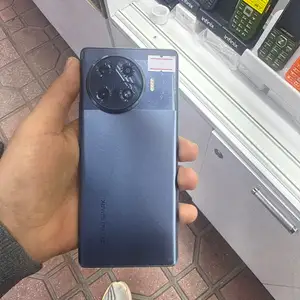 Tecno Spark 20 Pro + 8/256gb, Душанбе