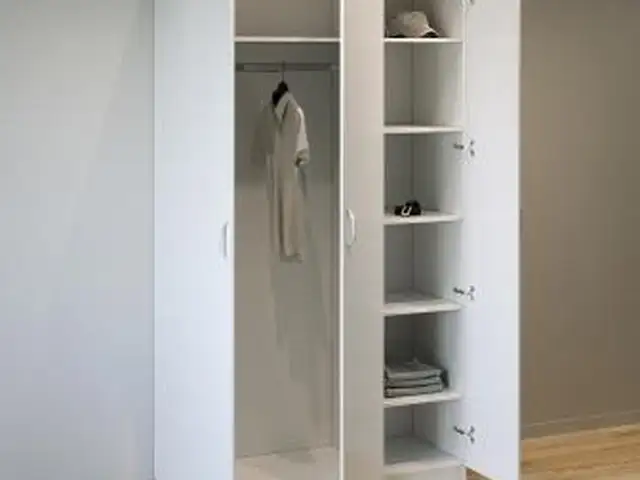 Шкаф, Душанбе