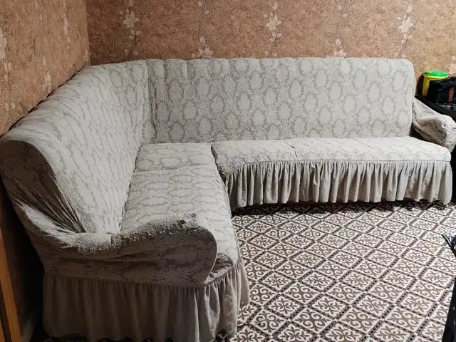 Диван Уголок, Хуҷанд