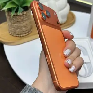 Apple iPhone 17 Pro, 256 gb, Cosmic Orange, Худжанд