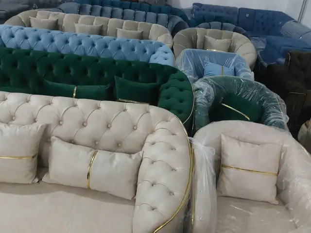 Диван с креслами, Душанбе