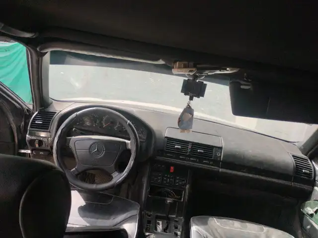 Mercedes-Benz W124