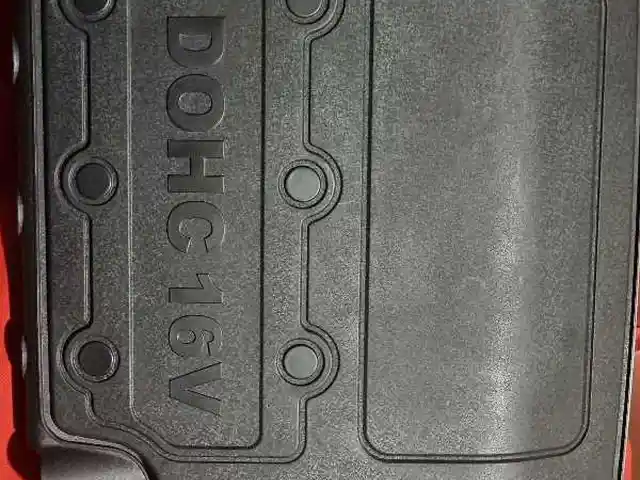 Крышка от двигателя Kia, Худжанд