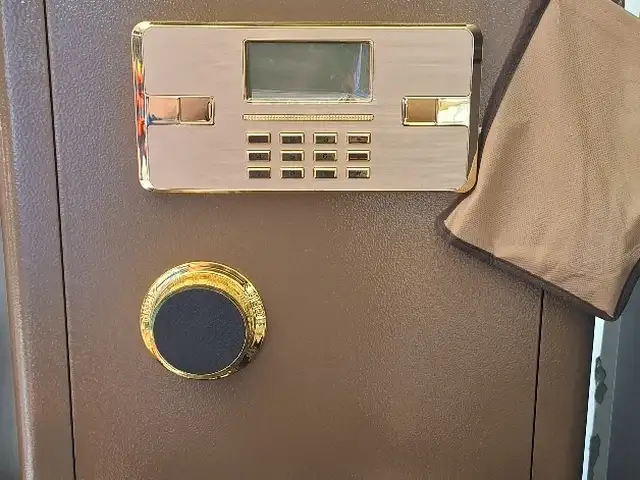 Сейф 85М, Худжанд