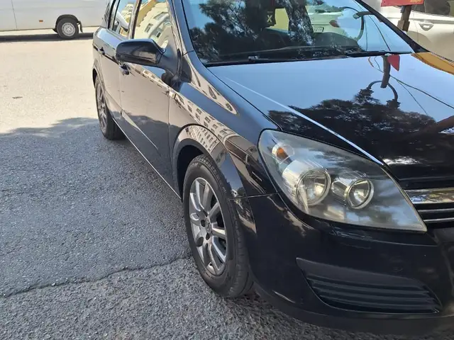 Opel Astra H