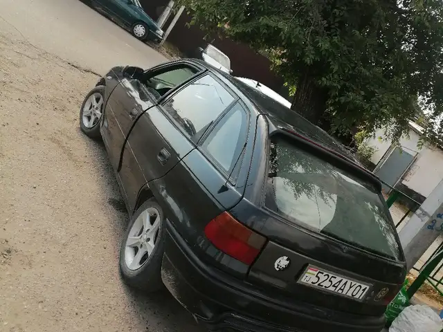 Opel Astra F