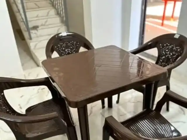 Стол и стулья, Душанбе