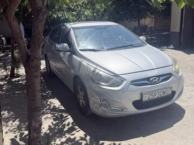 Hyundai Accent