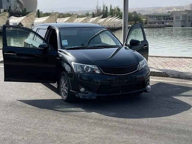 Toyota Fielder