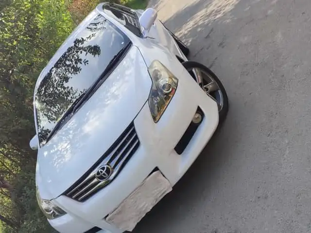 Toyota Blade