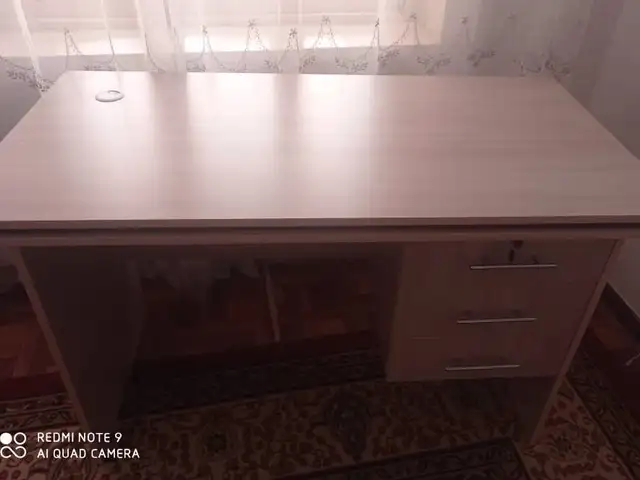 Стол, Душанбе