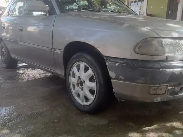 Opel Astra F
