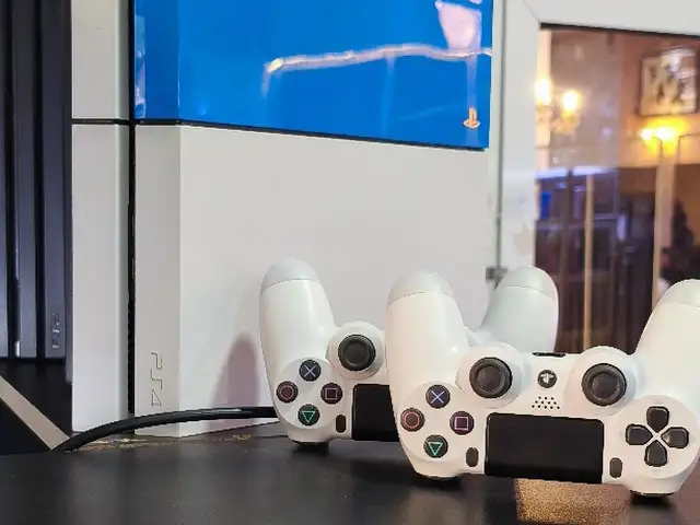 Игровая приставка Sony PlayStation 4 Fat 500gb HDR White Edition, Душанбе