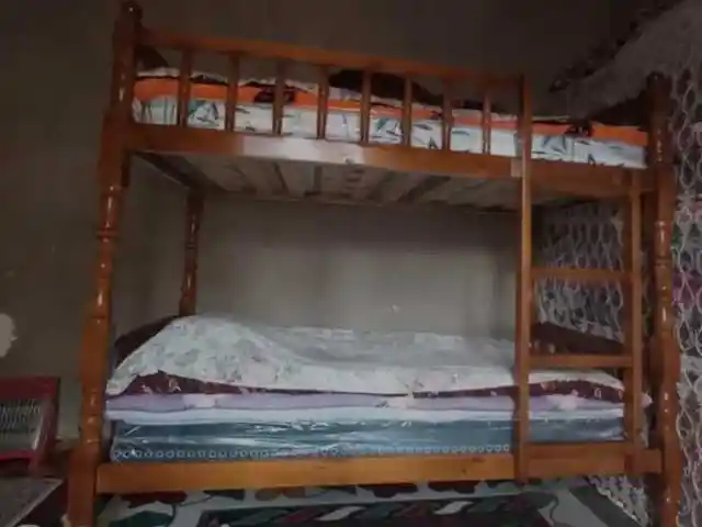 Двухъярусная кровать, Душанбе