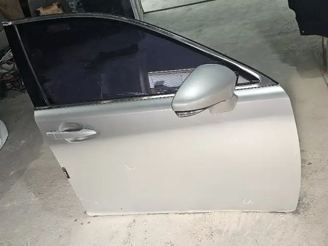 Дверь от lexus es, Душанбе