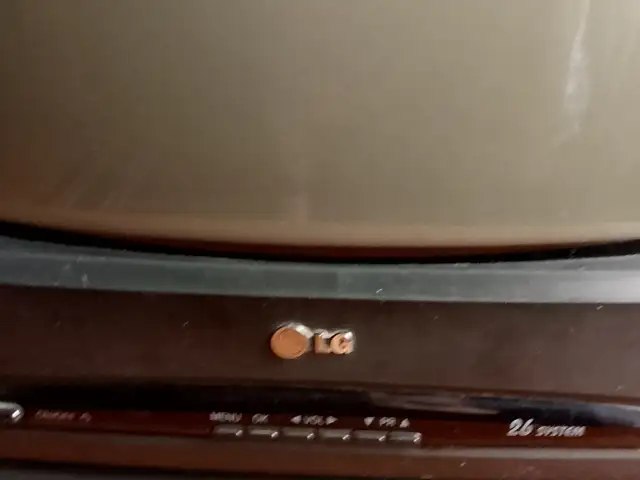 Телевизор LG, Душанбе