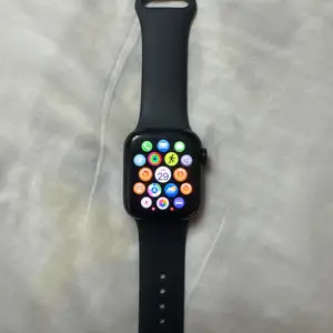 Смарт часы Apple Watch SE2, Худжанд
