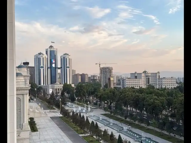 2-комн. квартира, 9 этаж, 120м², Сомони, Душанбе