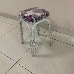 Стульчик, Душанбе