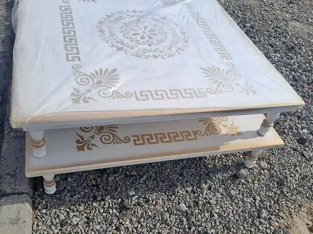 Стол, Душанбе