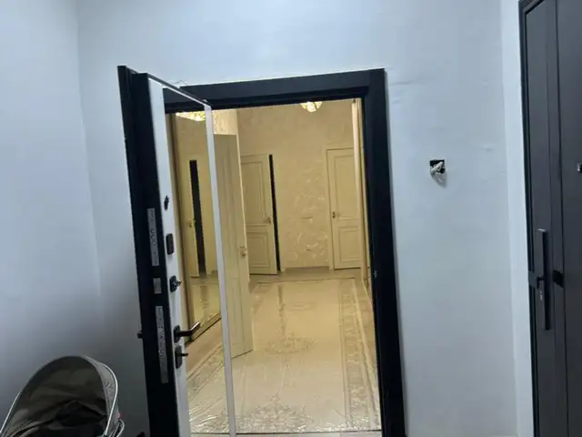 4-комн. квартира, 11 этаж, 96 м², Овир, Душанбе