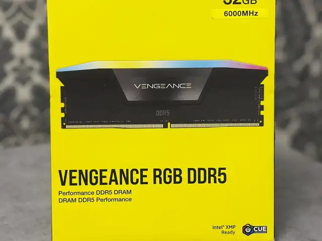 Оперативная память Corsair Vergeance 32GB 6000MHz RGB, Душанбе