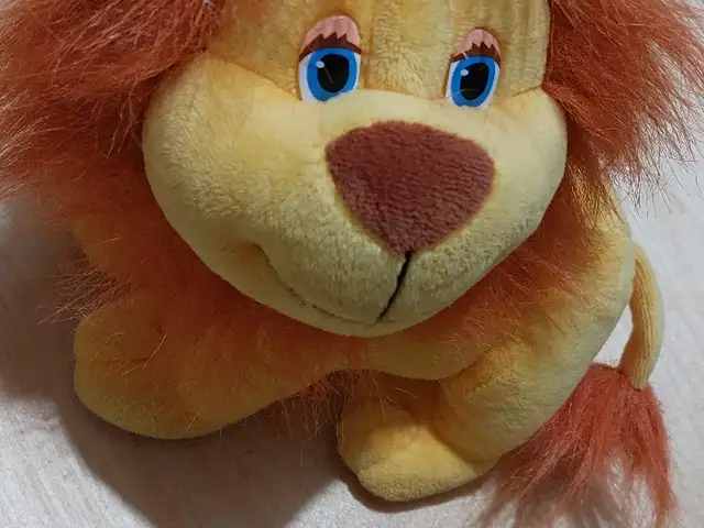 Игрушка Говорящий Лев, Душанбе