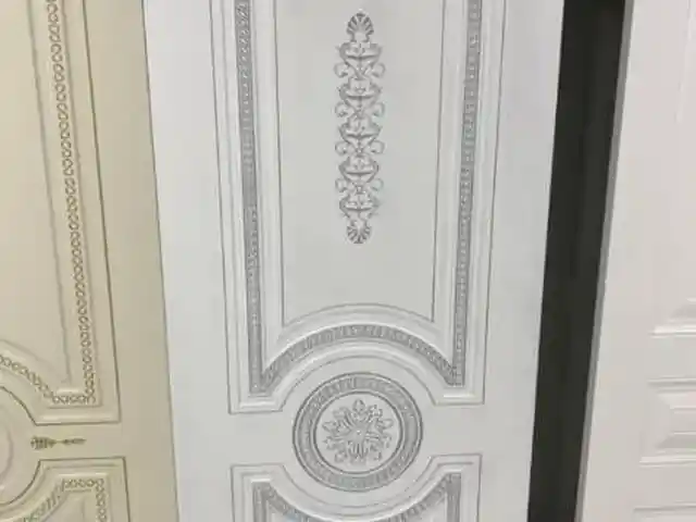 Дверь, Душанбе