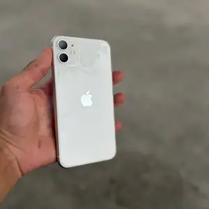 Apple iPhone 11, 64 gb, White, Худжанд