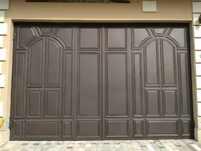 Краска ворот, Хуҷанд