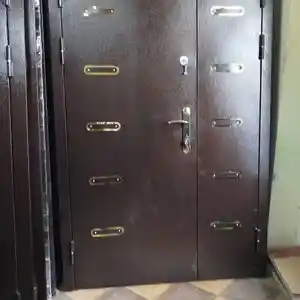 Дверь, Душанбе