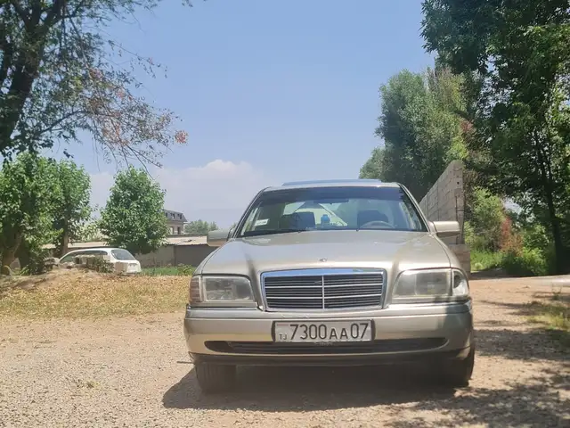 Mercedes-Benz C class