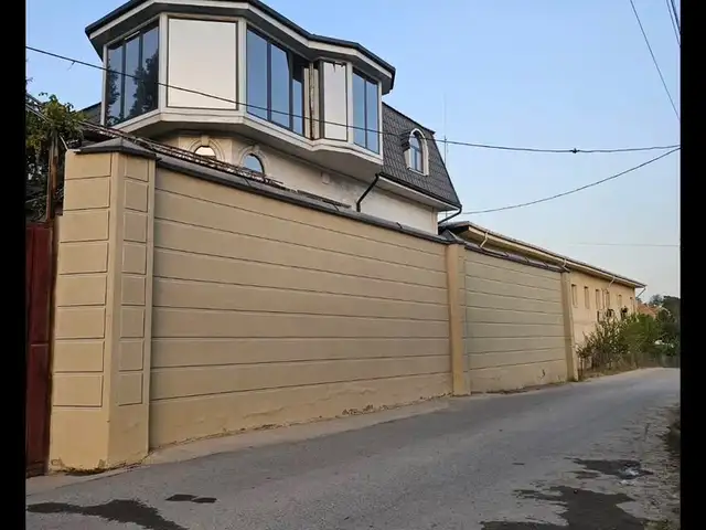 3-этажный, 6 комнатный дом, 200 м² м², Сино, Душанбе
